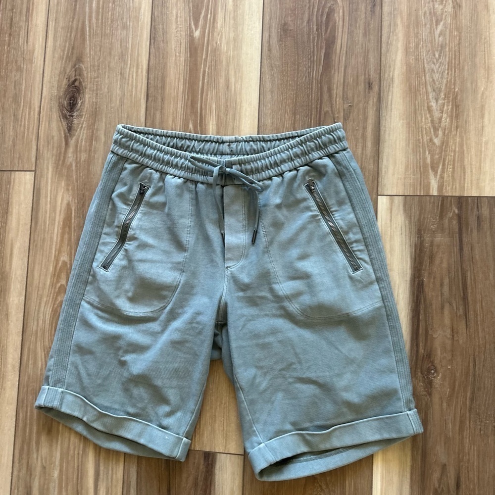 Athleta women’s farallon Bermuda shorts size 4 - Picture 4 of 7